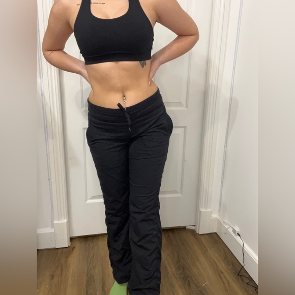 LULULEMON studio pants - Picture 2 of 2